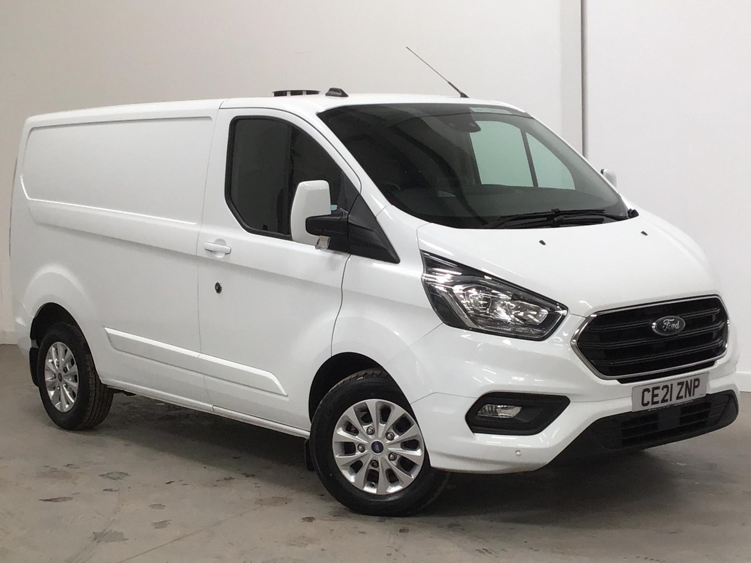 Ford Transit Custom Listing Image