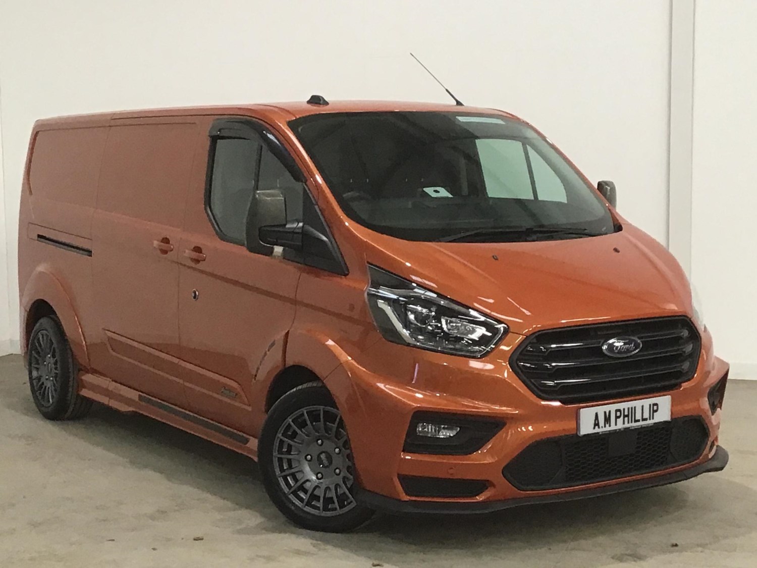 Ford Transit Custom Listing Image