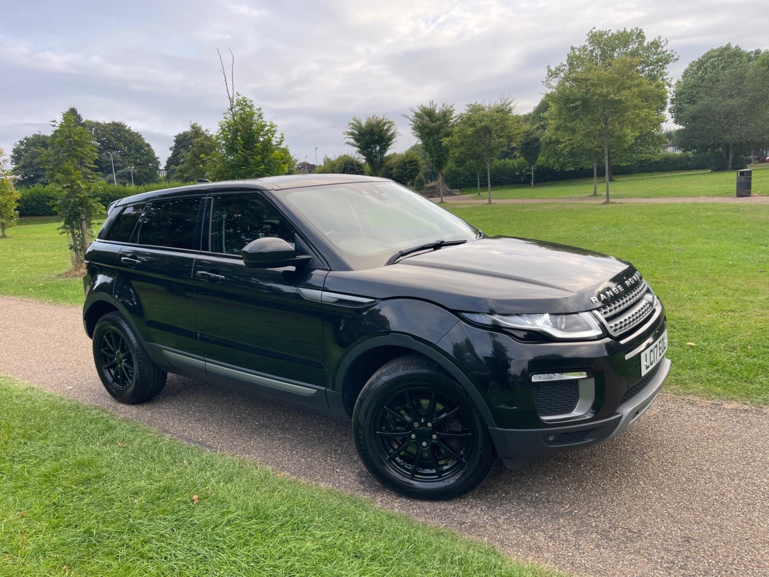 Land Rover Range Rover Evoque Listing Image