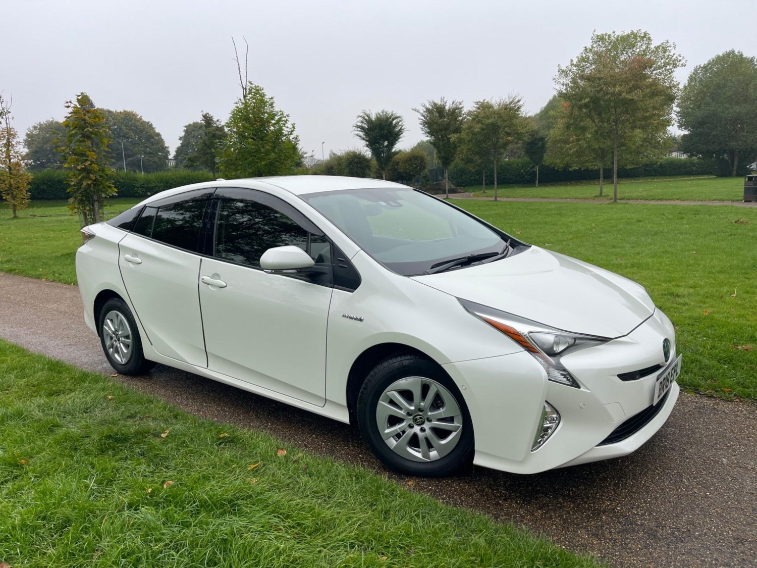 Toyota Prius Listing Image