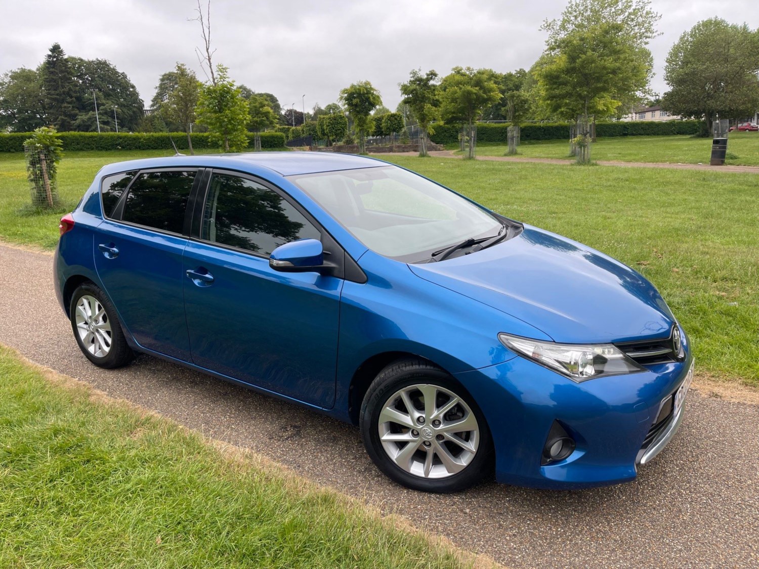 Toyota Auris Listing Image