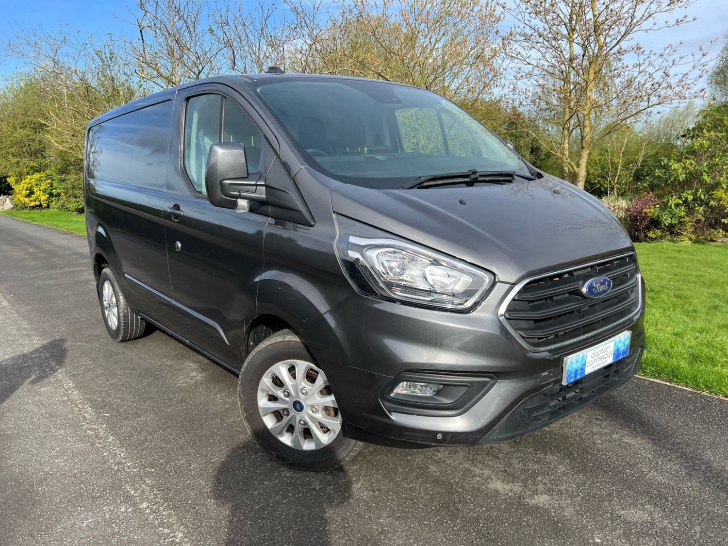 Ford Transit Custom Listing Image