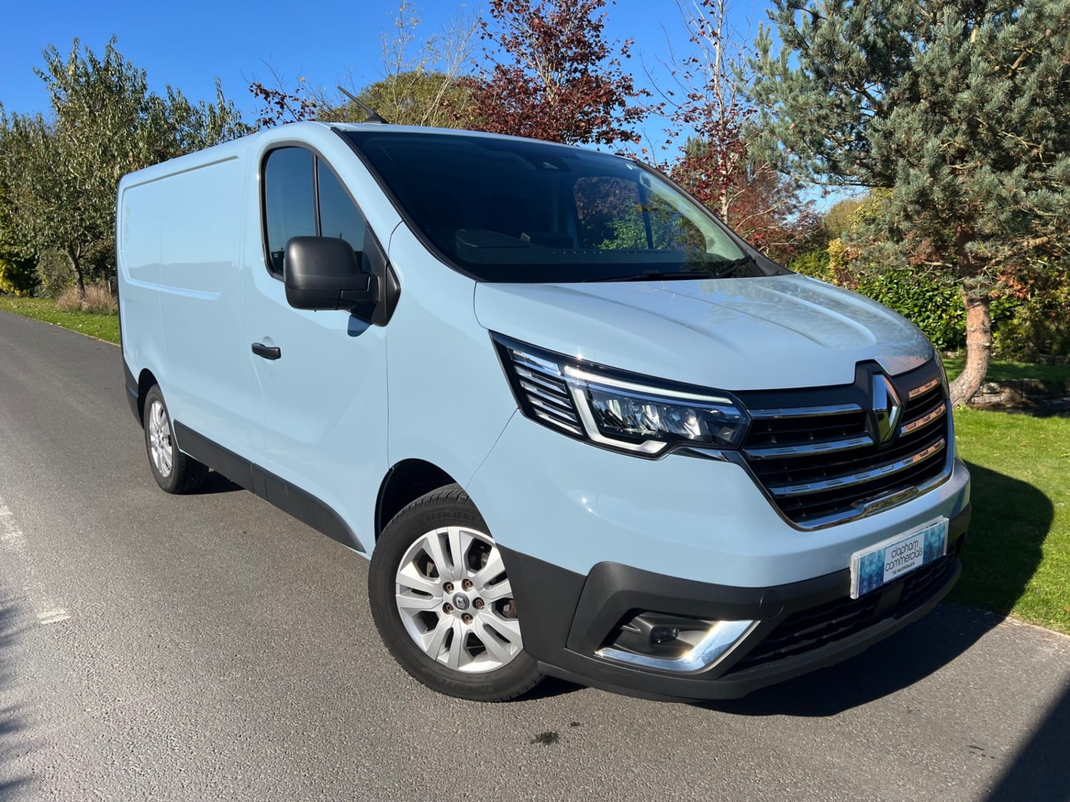 Renault Trafic Listing Image