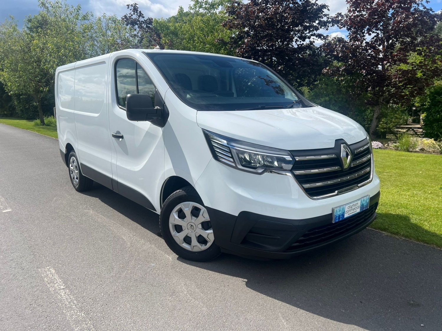 Renault Trafic Listing Image