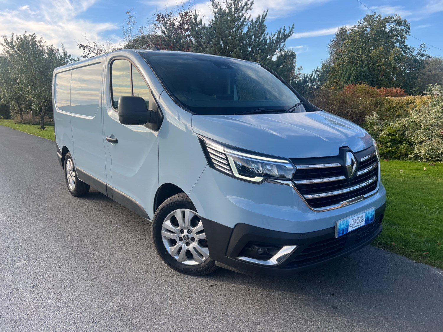 Renault Trafic Listing Image