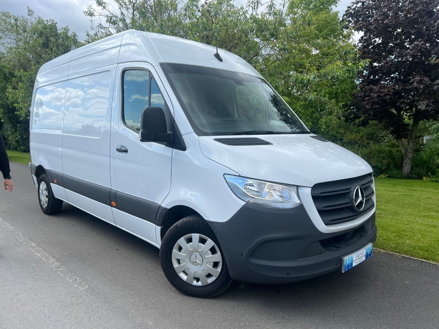 Mercedes-Benz Sprinter Listing Image