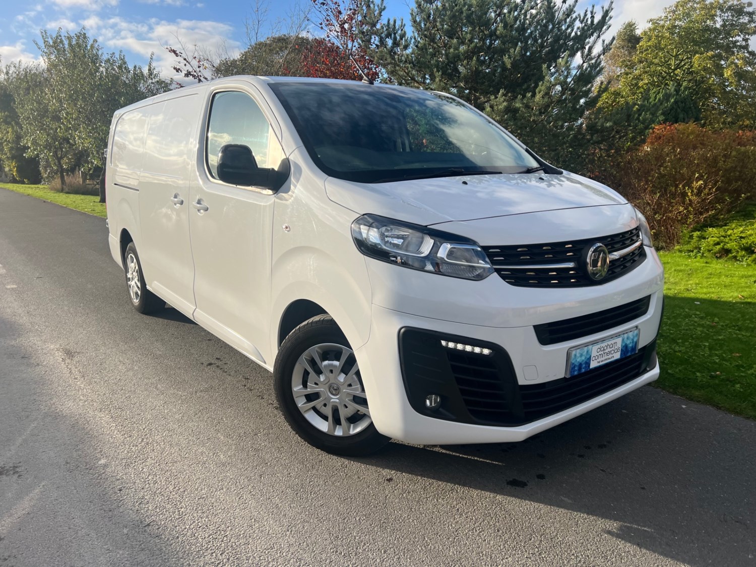 Vauxhall Vivaro Listing Image