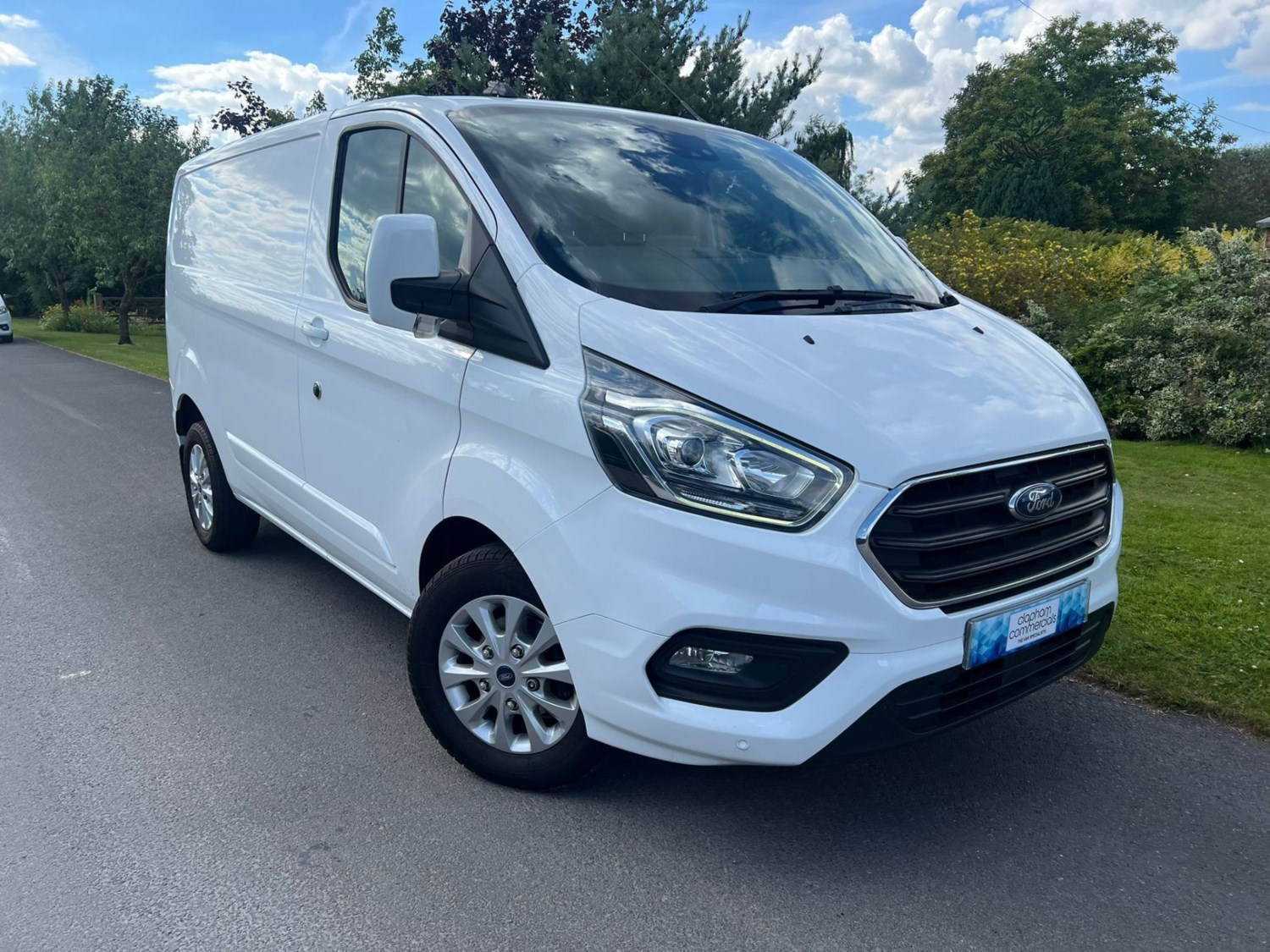 Ford Transit Custom Listing Image