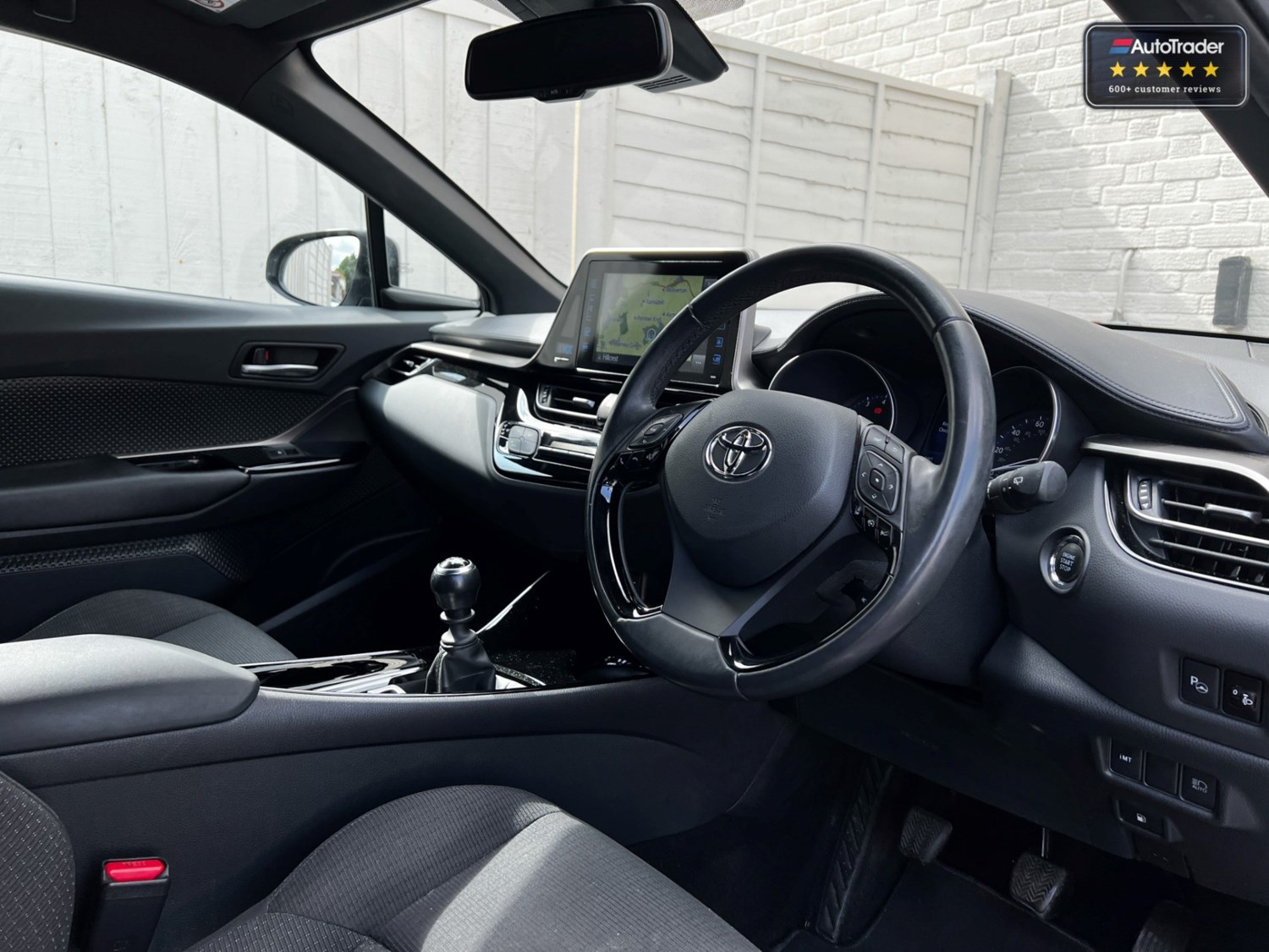 Toyota C-HR Listing Image