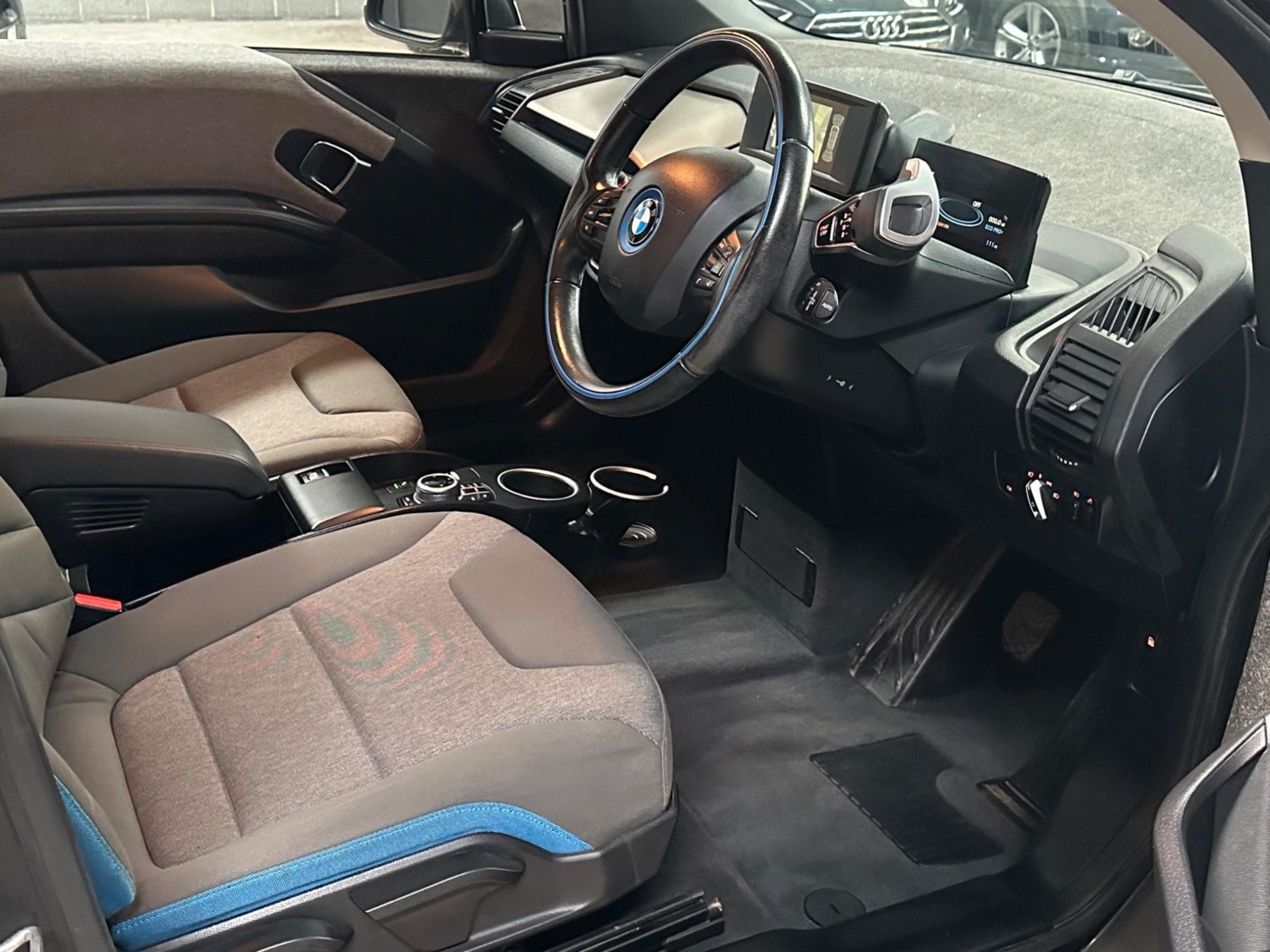 BMW i3 Listing Image