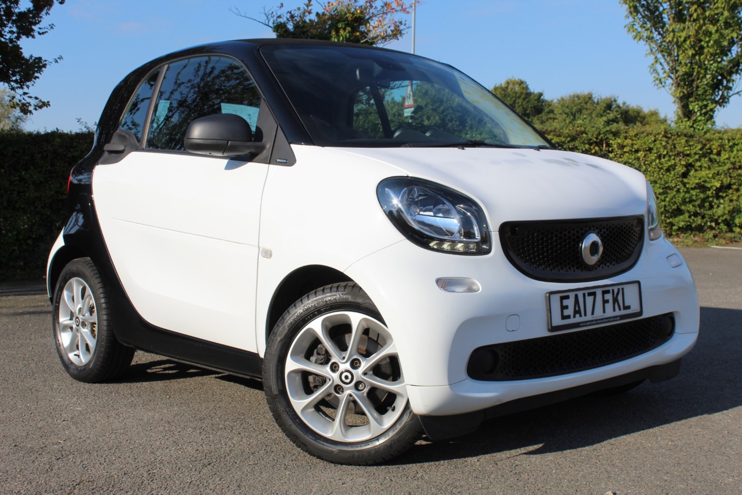 Smart fortwo Listing Image