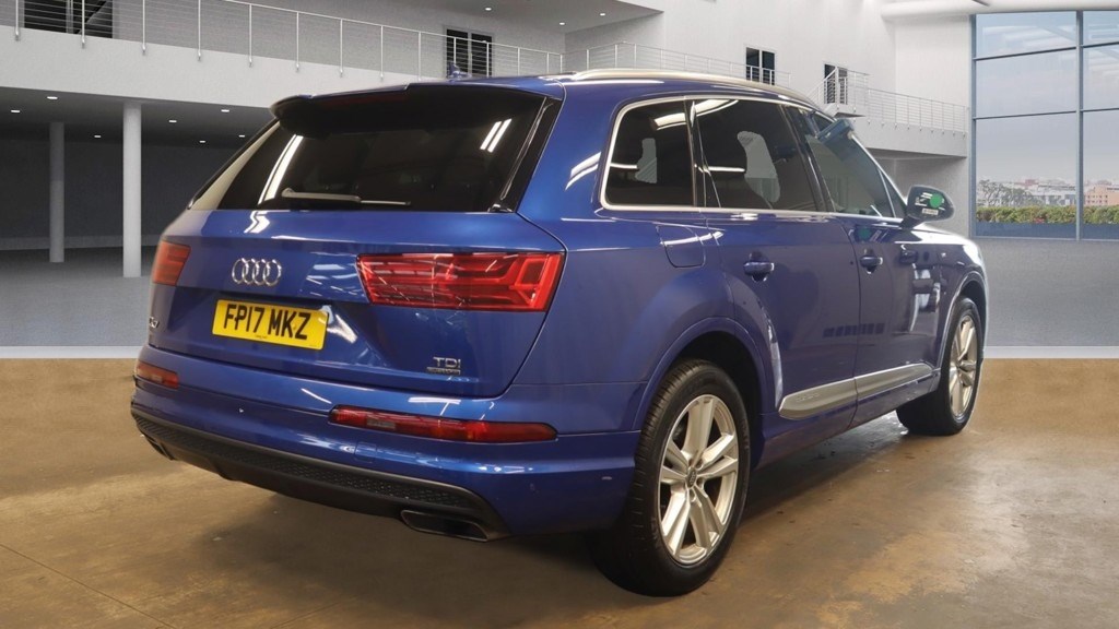 Audi Q7 Listing Image