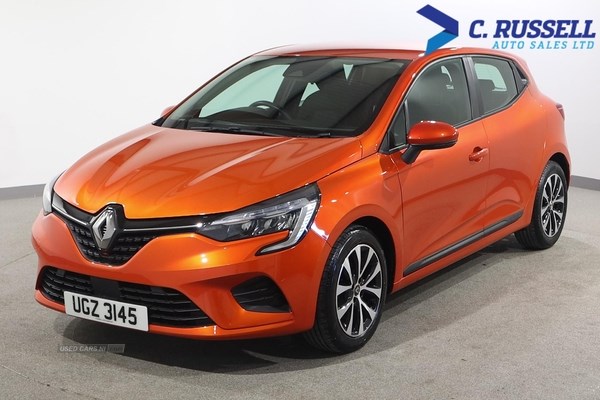 Renault Clio Listing Image