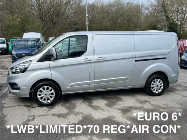 Ford Transit Custom Listing Image