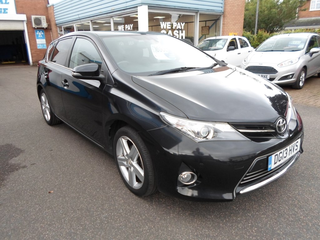 Toyota Auris Listing Image