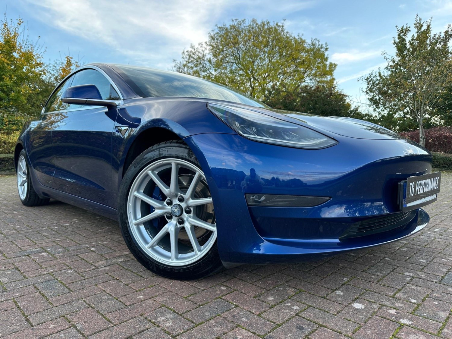 Tesla Model 3 Listing Image