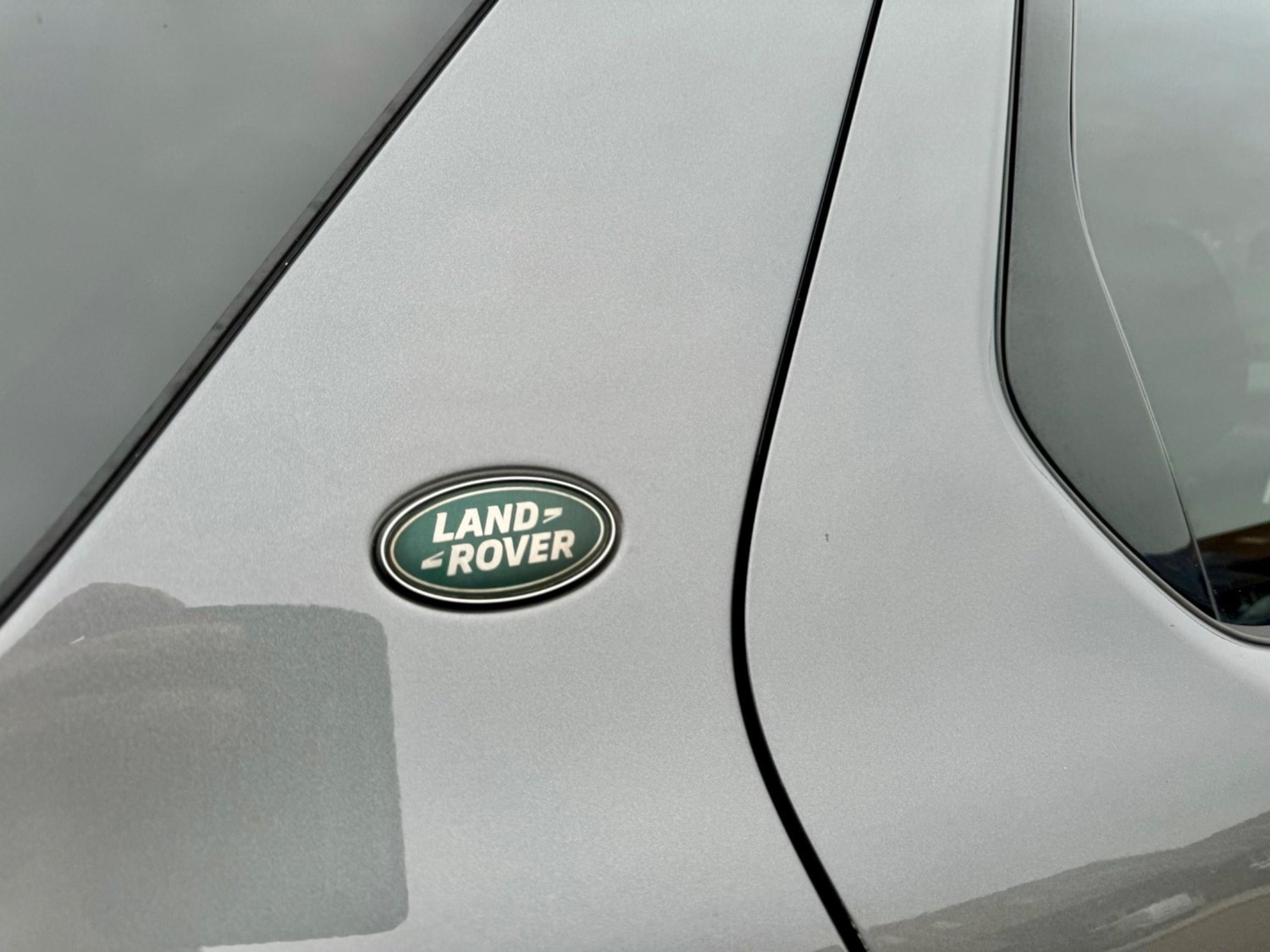 Land Rover Discovery Sport Listing Image