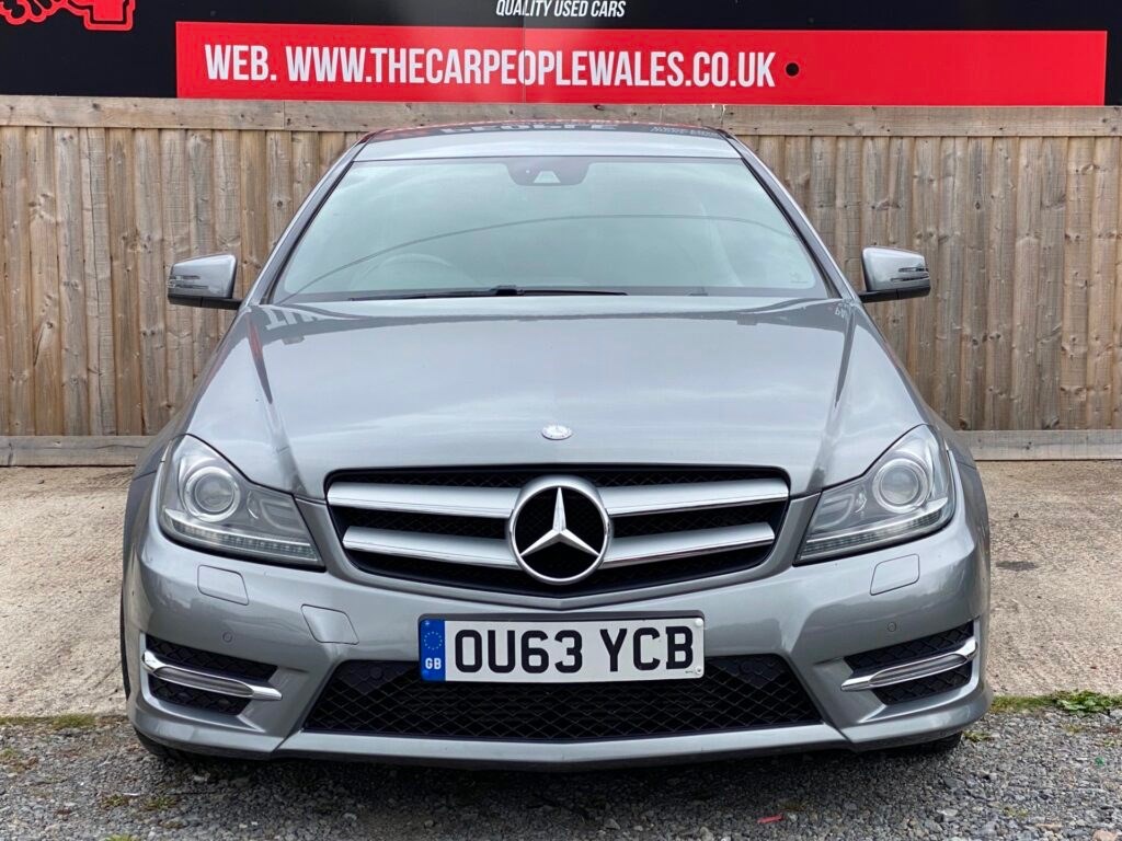 Mercedes-Benz C-Class Listing Image