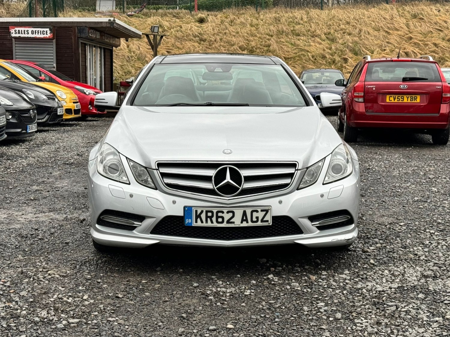 Mercedes-Benz E-Class Listing Image