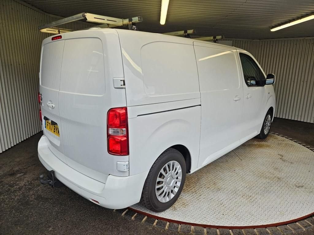 Toyota ProAce Listing Image