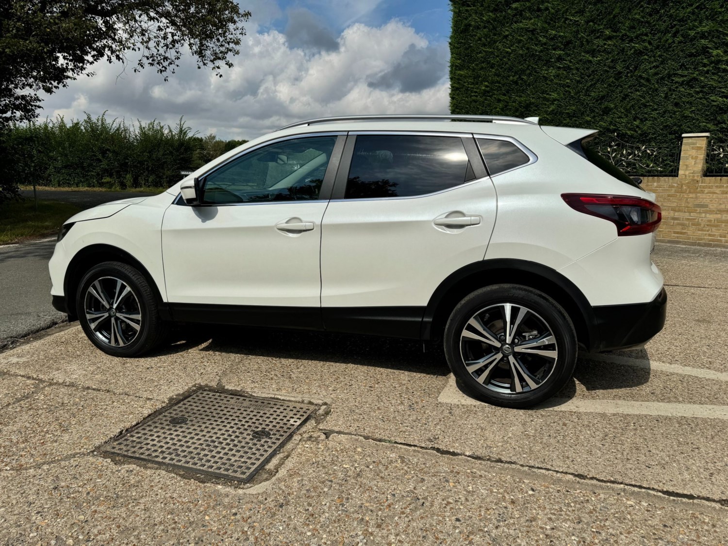 Nissan Qashqai Listing Image