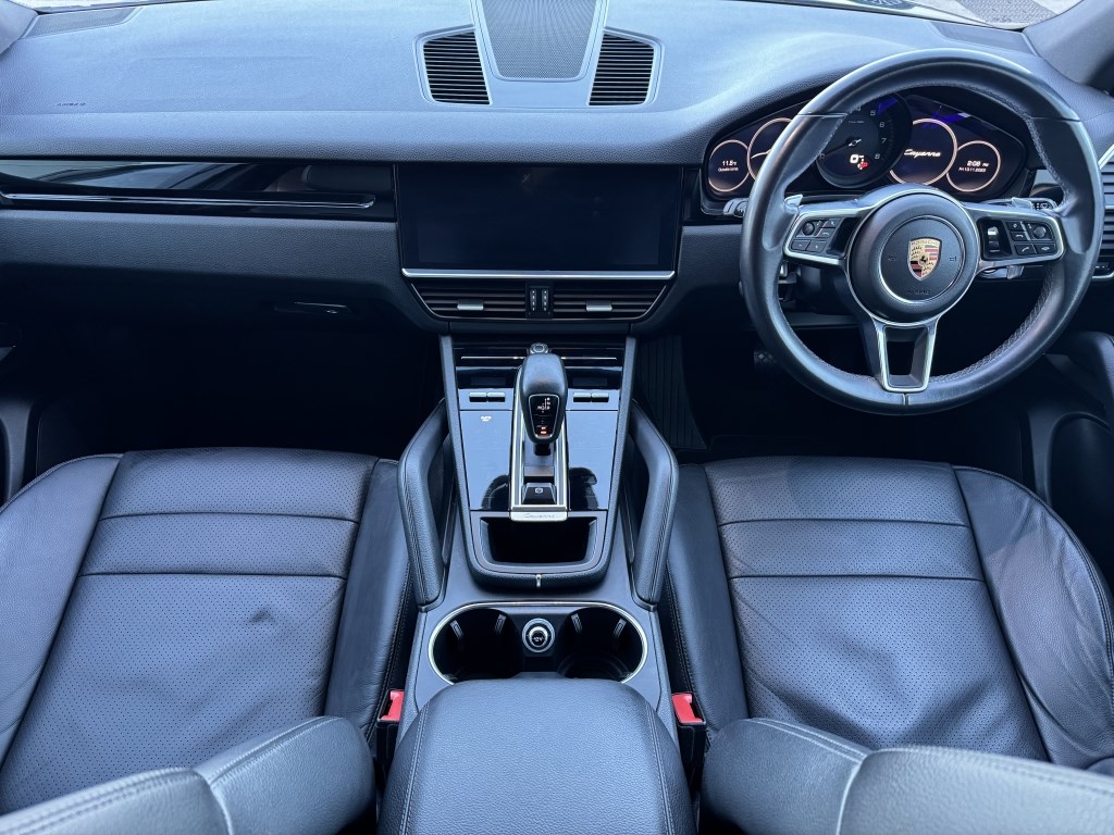 Porsche Cayenne Listing Image