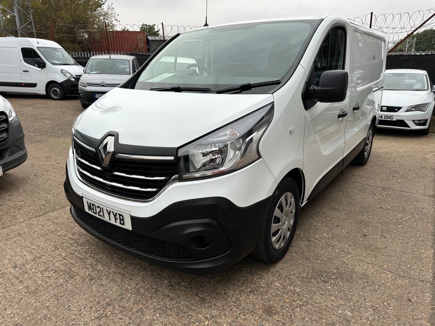 Renault Trafic Listing Image