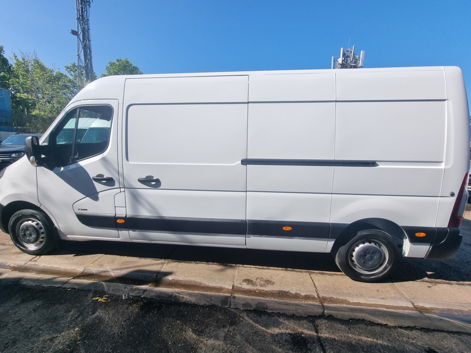 Vauxhall Movano Listing Image