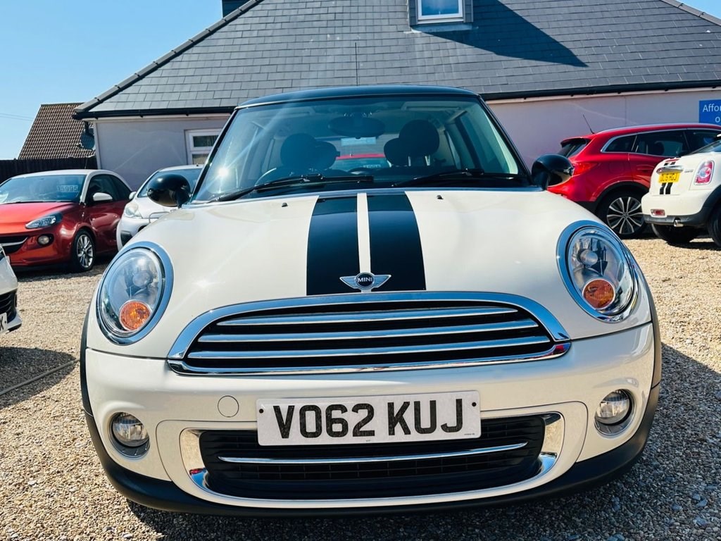 MINI Hatch Listing Image