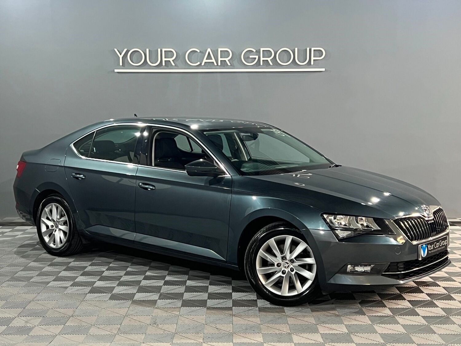 Skoda Superb Listing Image