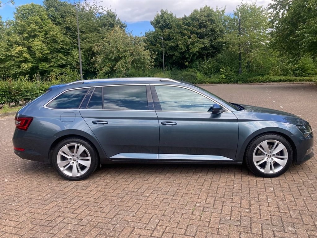 Skoda Superb Listing Image