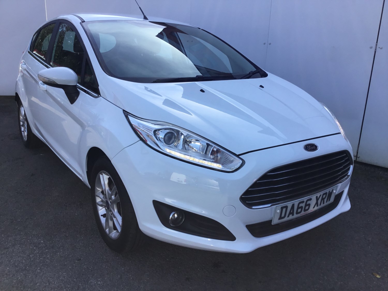 Ford Fiesta Listing Image