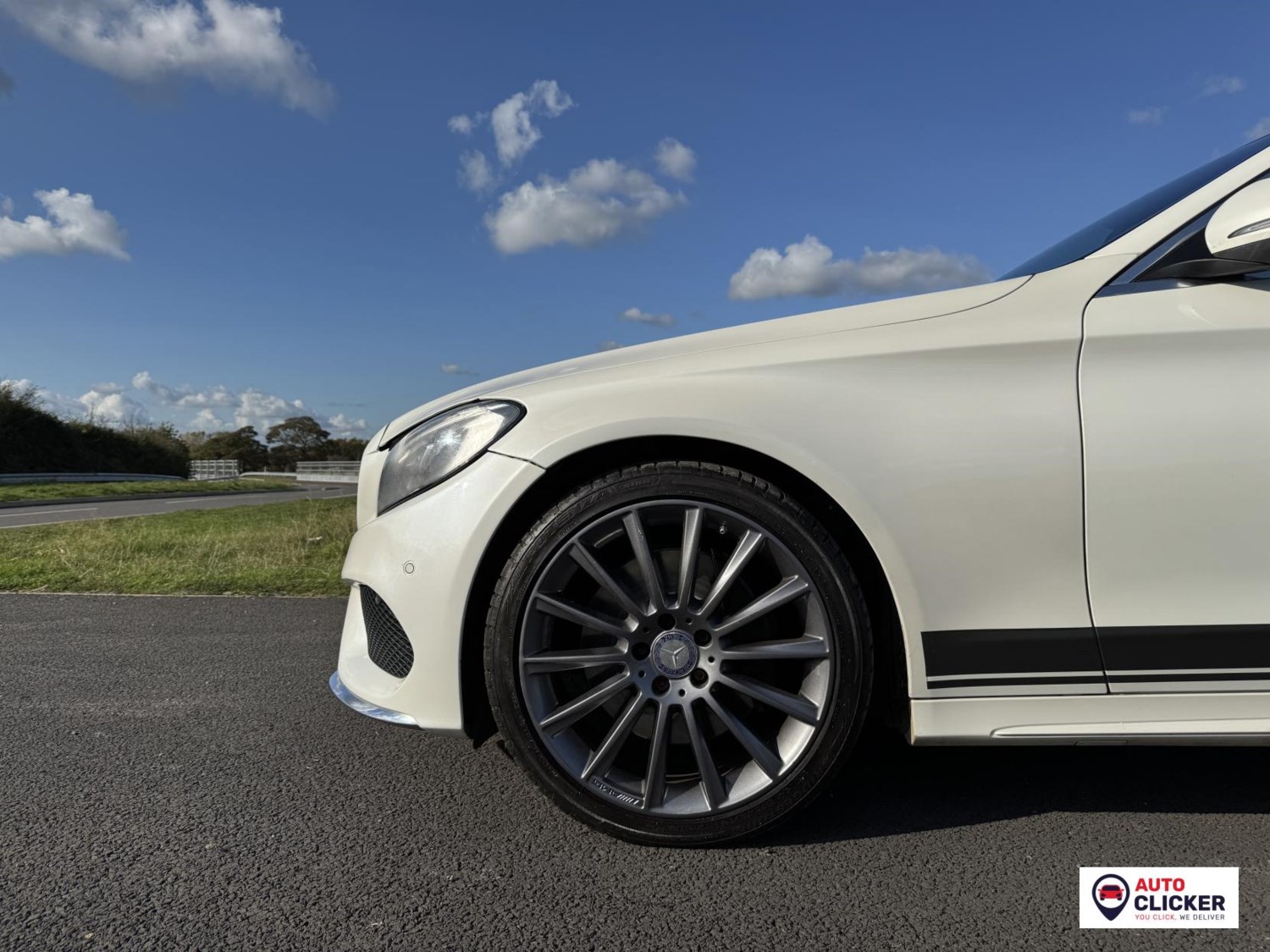 Mercedes-Benz C-Class Listing Image