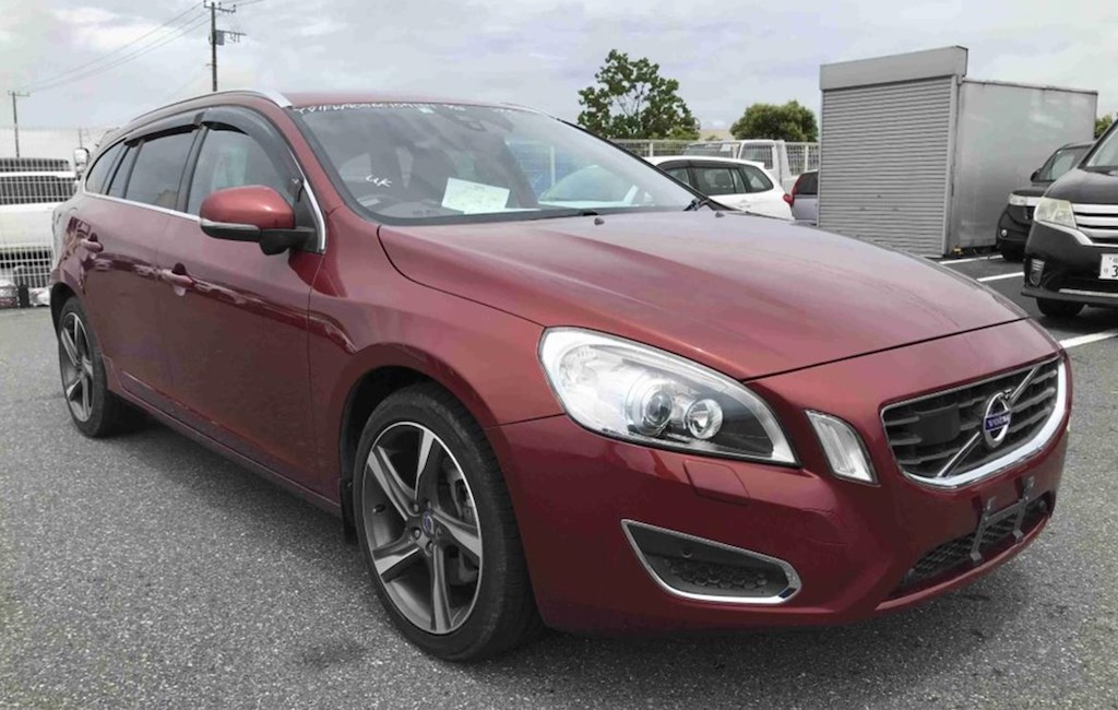 Volvo V60 Listing Image