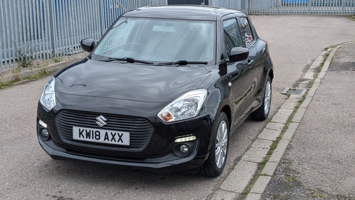 Suzuki Swift Listing Image