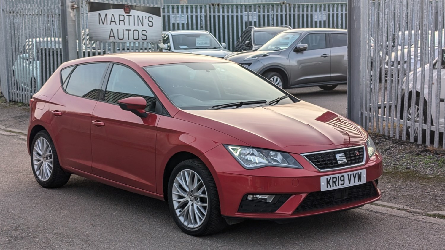 SEAT Leon Listing Image