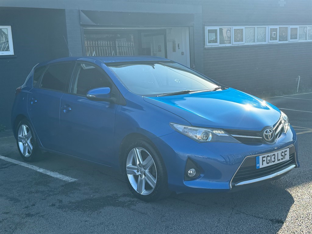 Toyota Auris Listing Image