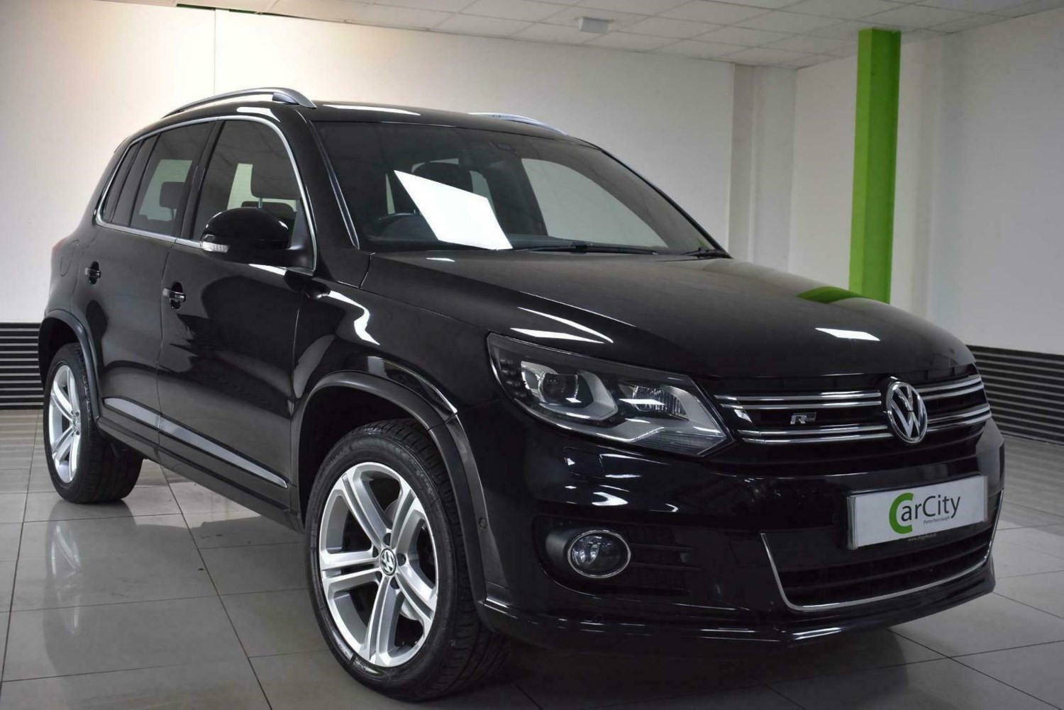 Volkswagen Tiguan Listing Image