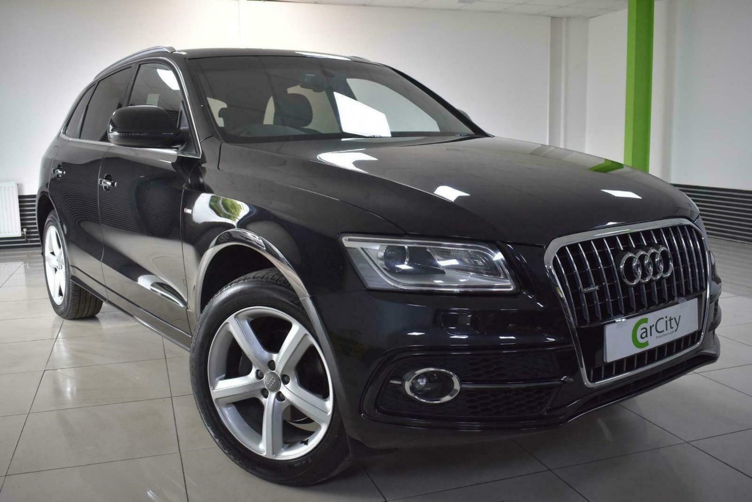 Audi Q5 Listing Image