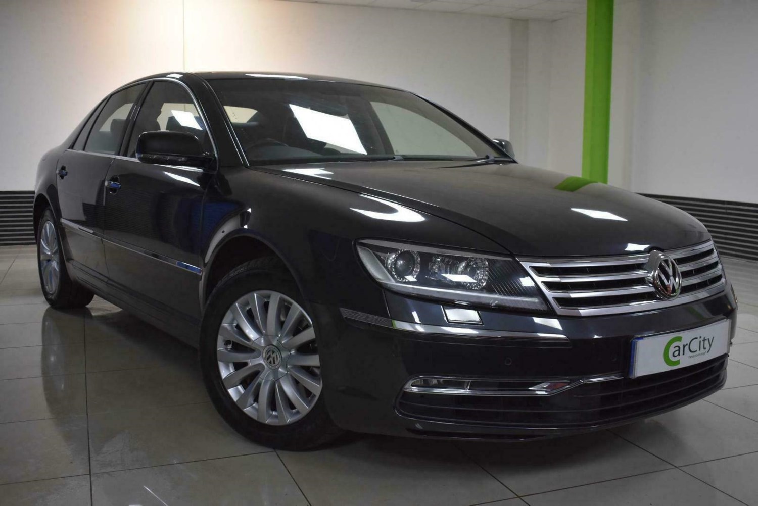 Volkswagen Phaeton Listing Image