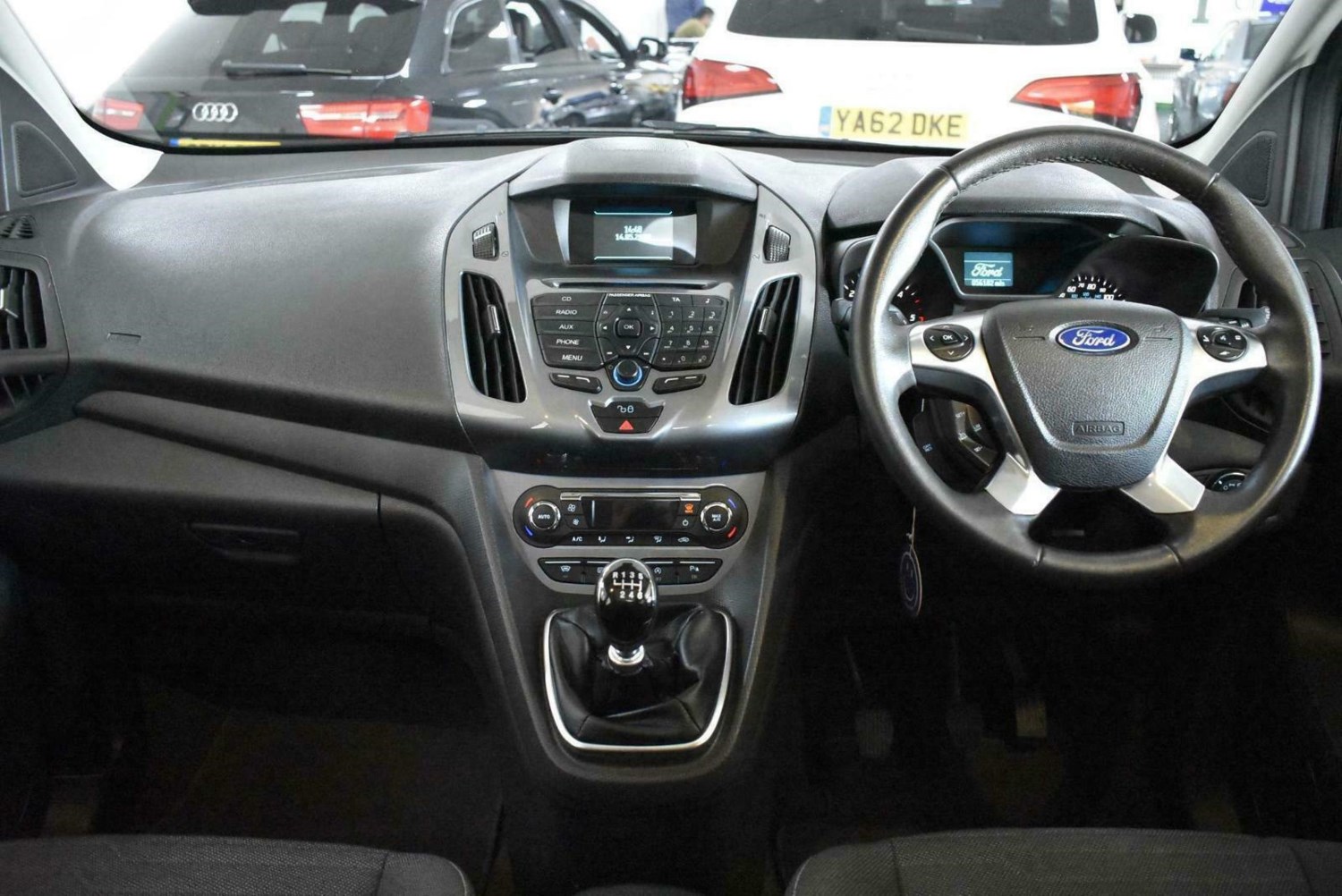 Ford Tourneo Connect Listing Image