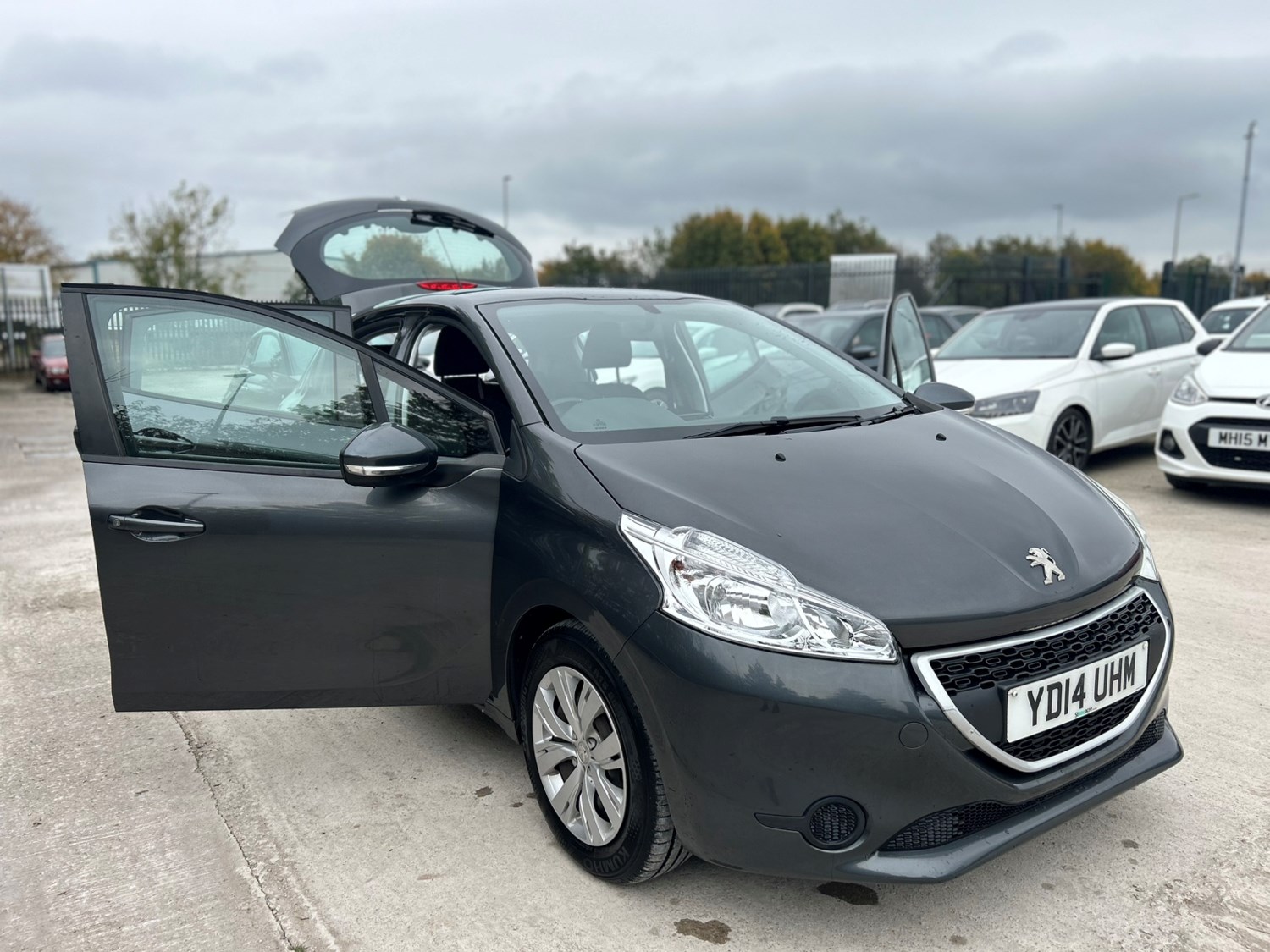 Peugeot 208 Listing Image