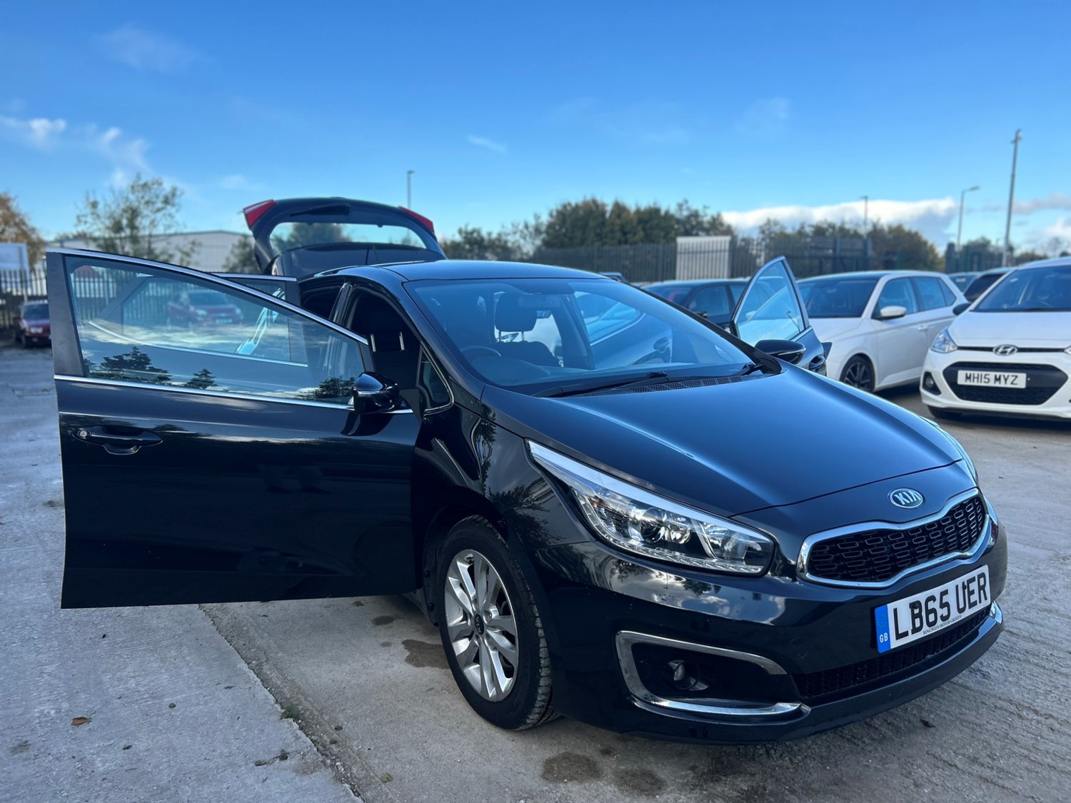 Kia Ceed Listing Image