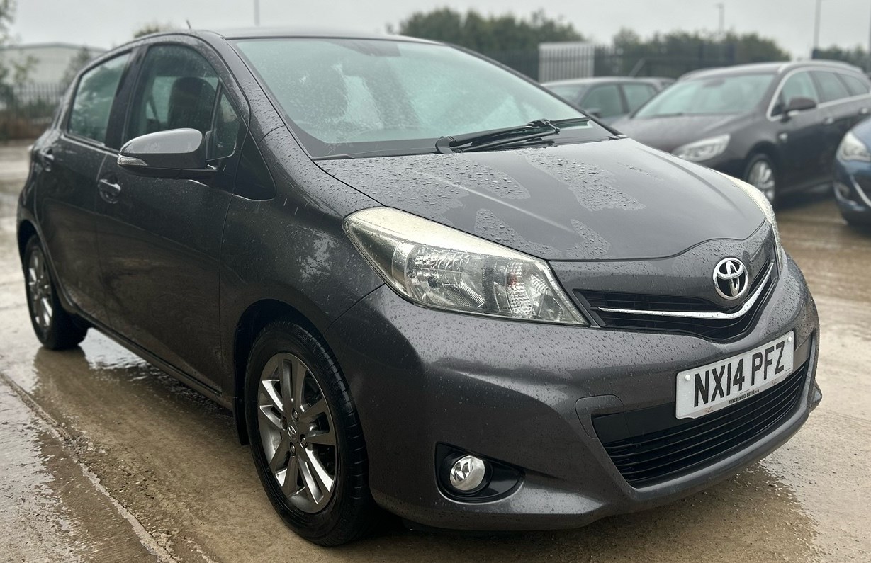 Toyota Yaris Listing Image