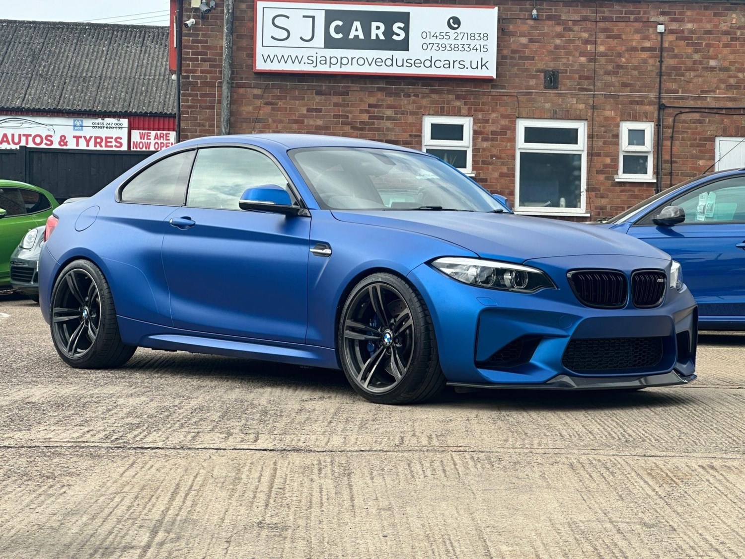 BMW M2 Listing Image