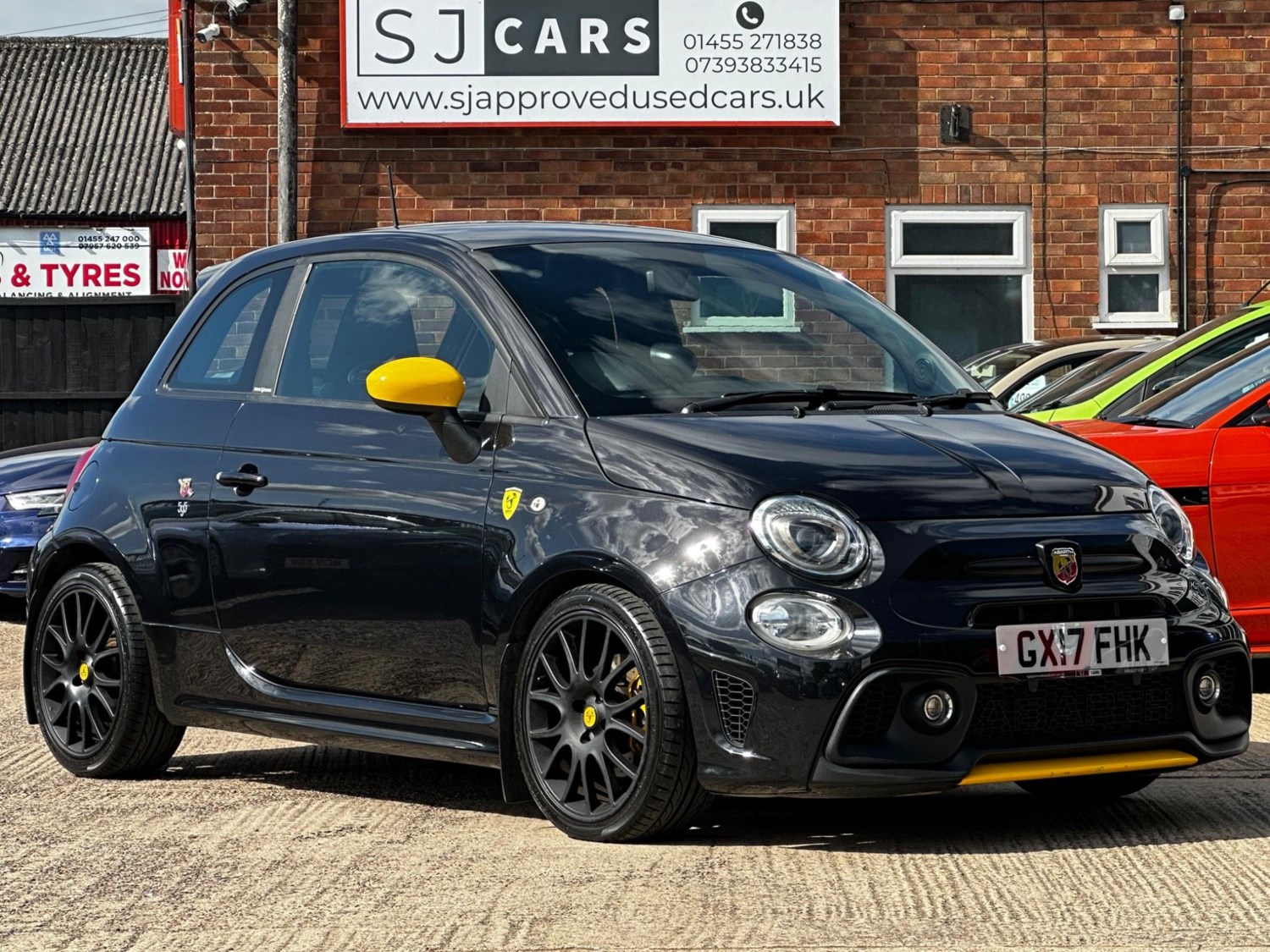 Abarth 595 Listing Image