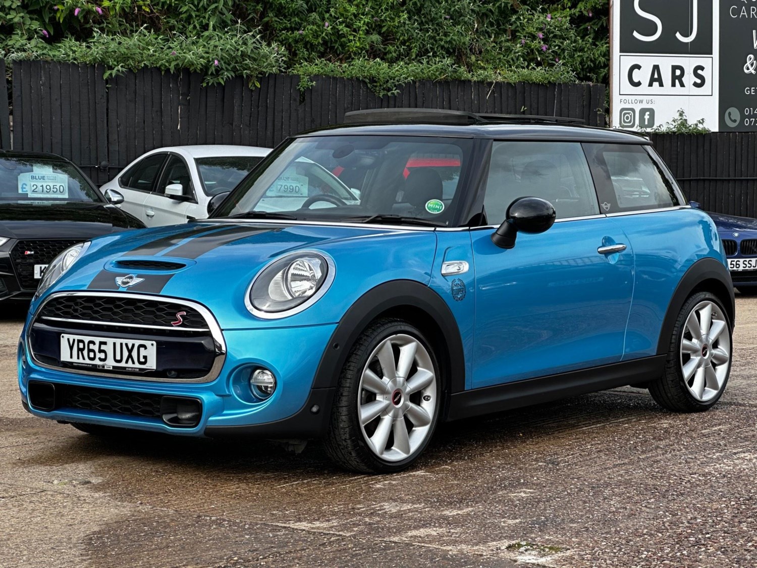 MINI Hatch Listing Image