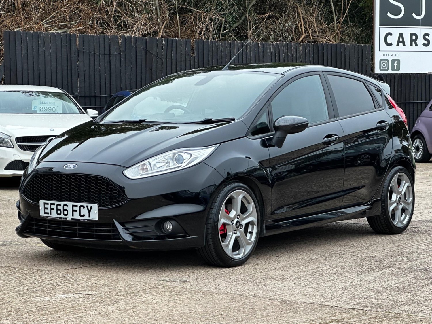 Ford Fiesta Listing Image