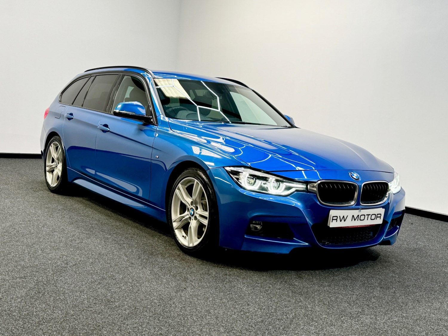 BMW 3 Series Listing Image