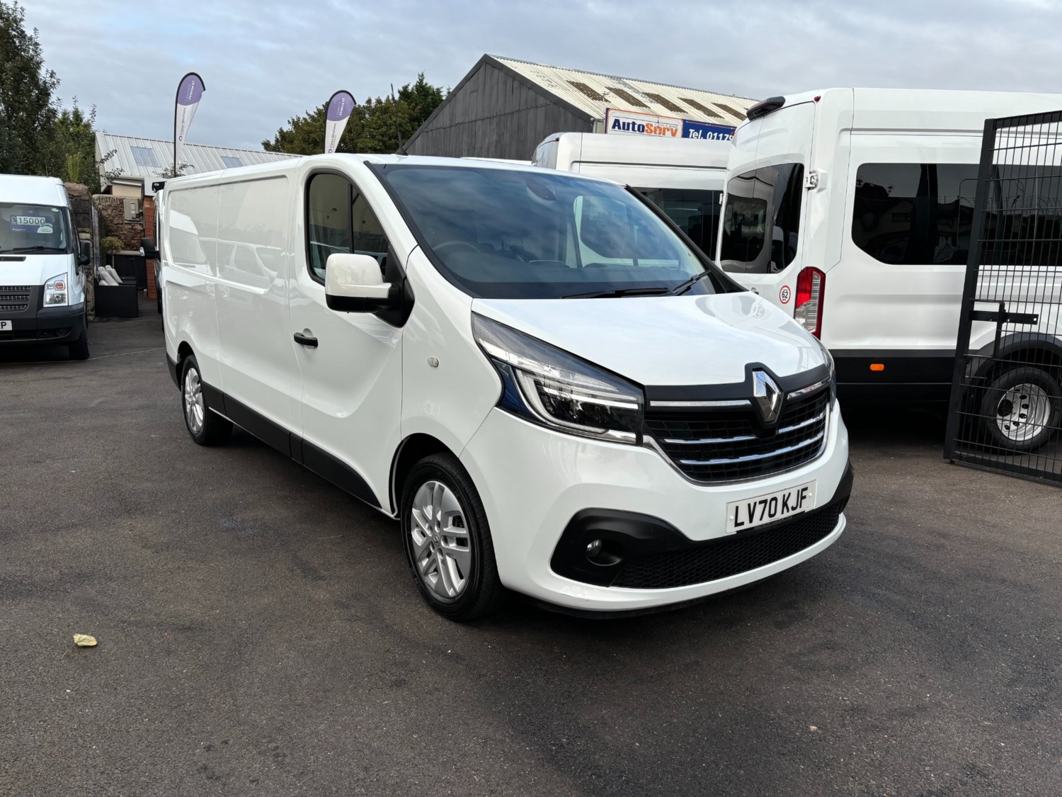 Renault Trafic Listing Image